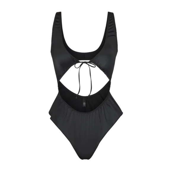 SKIMS Woven Shine Tie Front Teddy - Picture 7 of 7